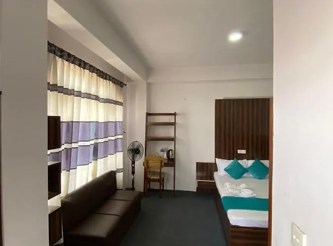 Hotel De Sapphire